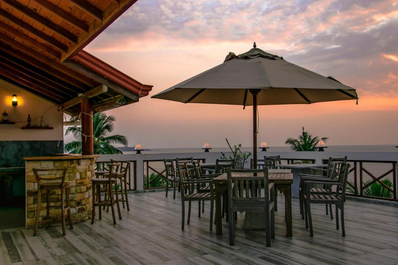 Aussie Swiss Weligama Hotel Kültér fotó