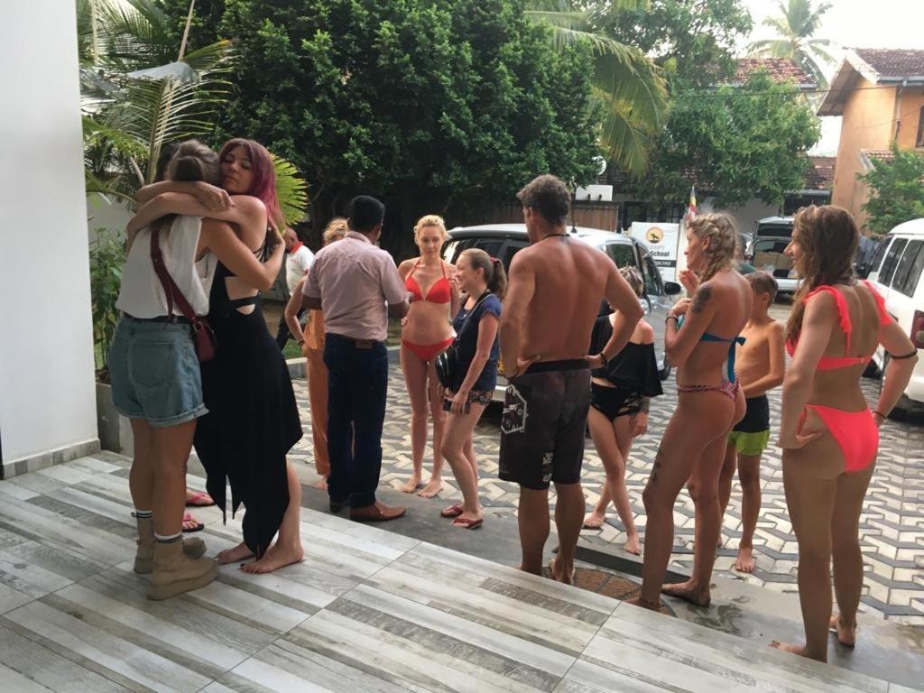 Aussie Swiss Weligama Hotel Kültér fotó