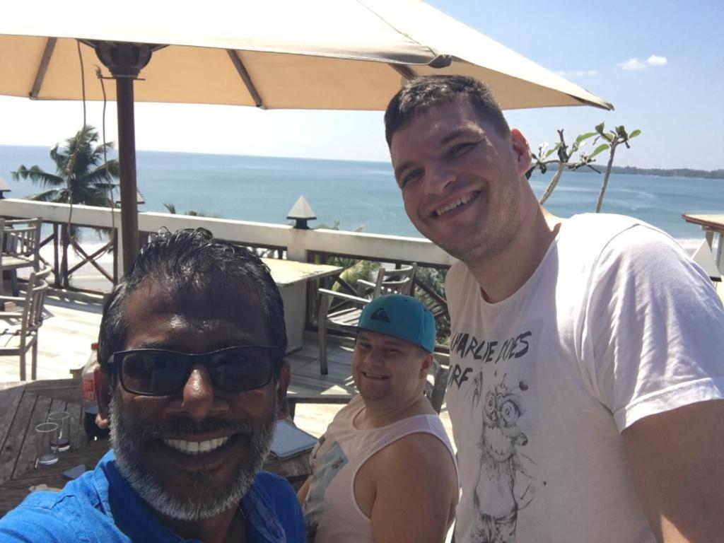 Aussie Swiss Weligama Hotel Kültér fotó