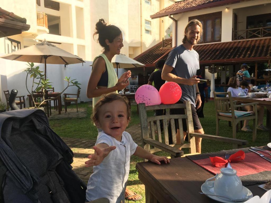 Aussie Swiss Weligama Hotel Kültér fotó