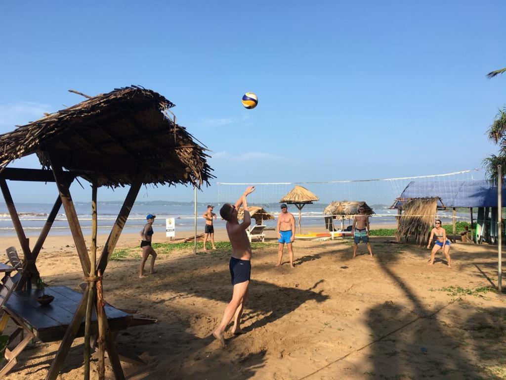 Aussie Swiss Weligama Hotel Kültér fotó